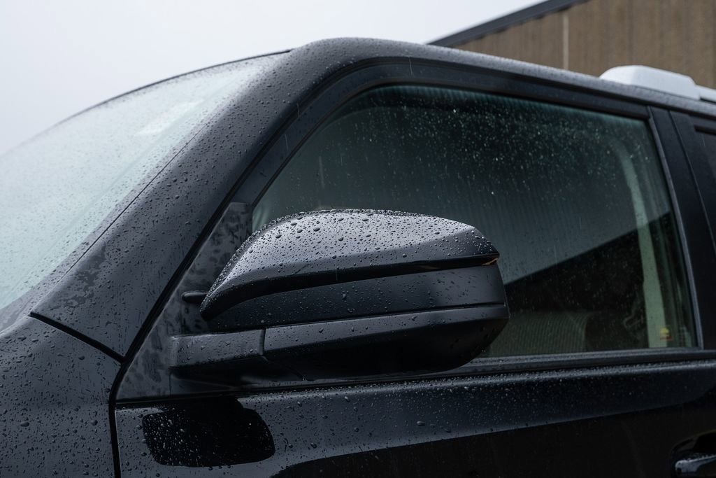 Used 2018 Toyota 4Runner SR5 image 9