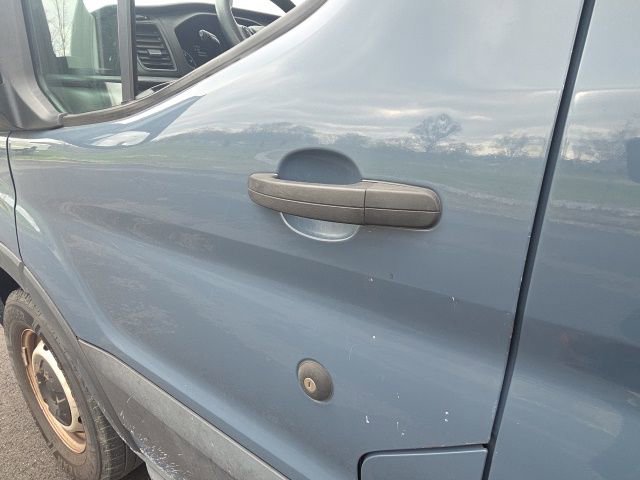 Certified 2020 Ford Transit 250 148 High Roof Extended image 16