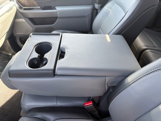 Used 2022 Ford F150 Lariat image 16