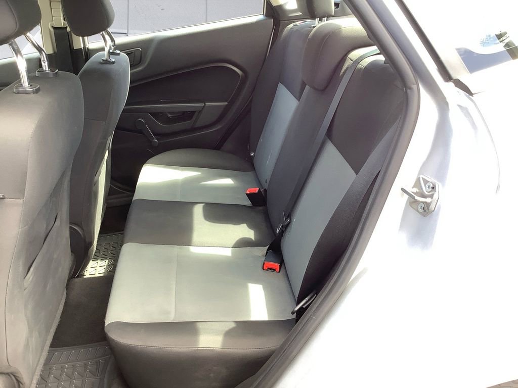 Used 2017 Ford Fiesta S image 18