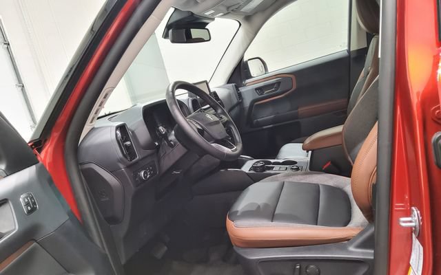 Used 2024 Ford Bronco Sport Outer Banks AWD/4WD image 17