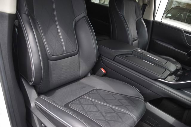 Certified 2025 INFINITI QX80 Sensory image 29