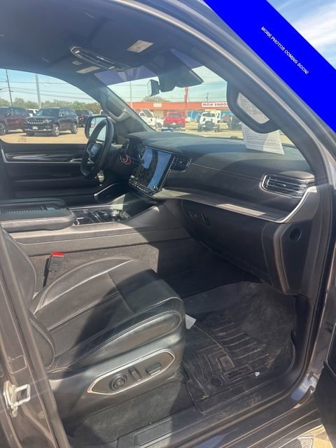 Used 2022 Jeep Wagoneer Series III w/ Convenience Group I image 17