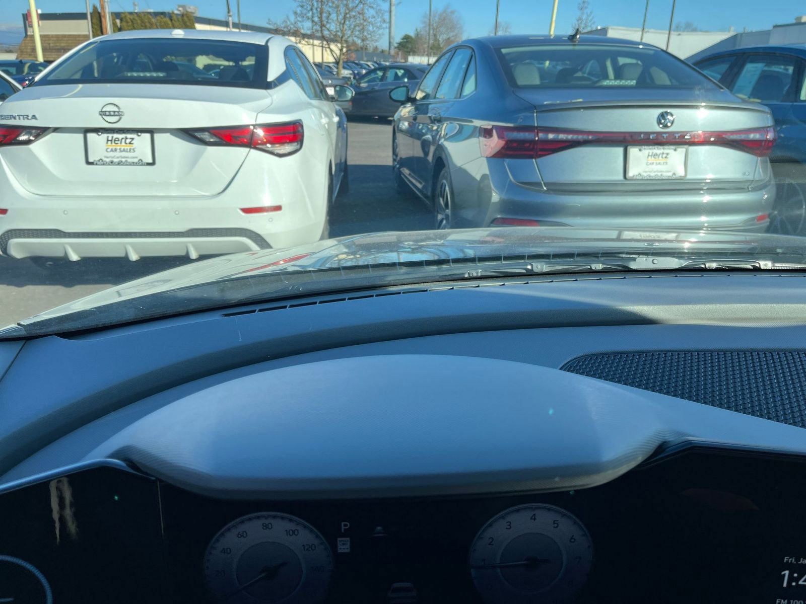 Used 2025 Hyundai Elantra SEL image 16