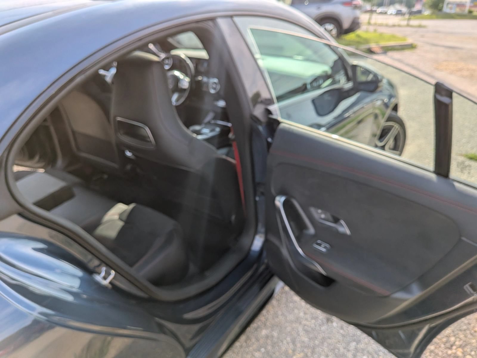 Used 2020 Mercedes-Benz CLA 35 AMG 4MATIC image 38