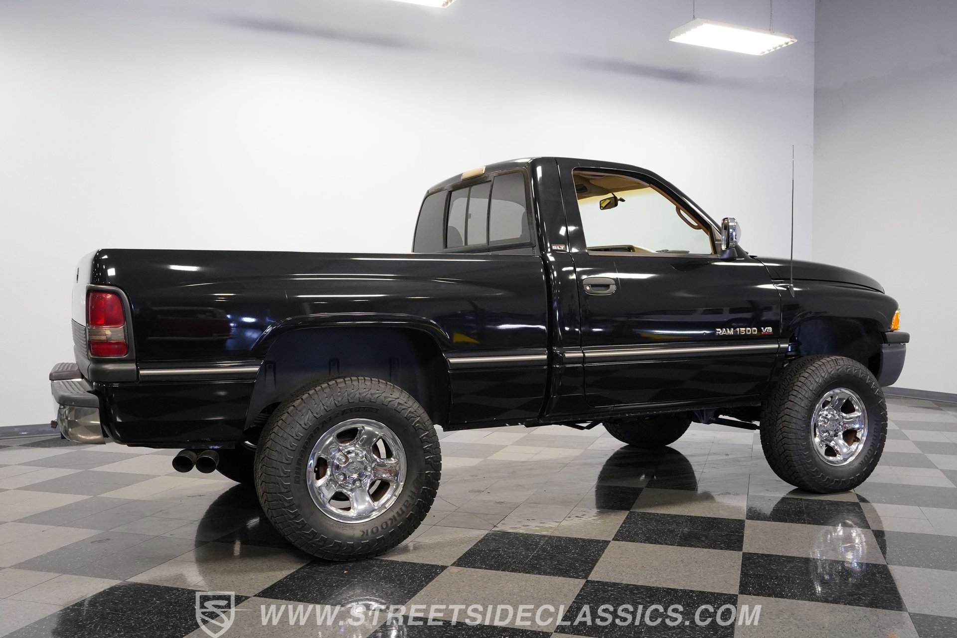 Used 1997 Dodge Ram 1500 Truck 4x4 Regular Cab image 13