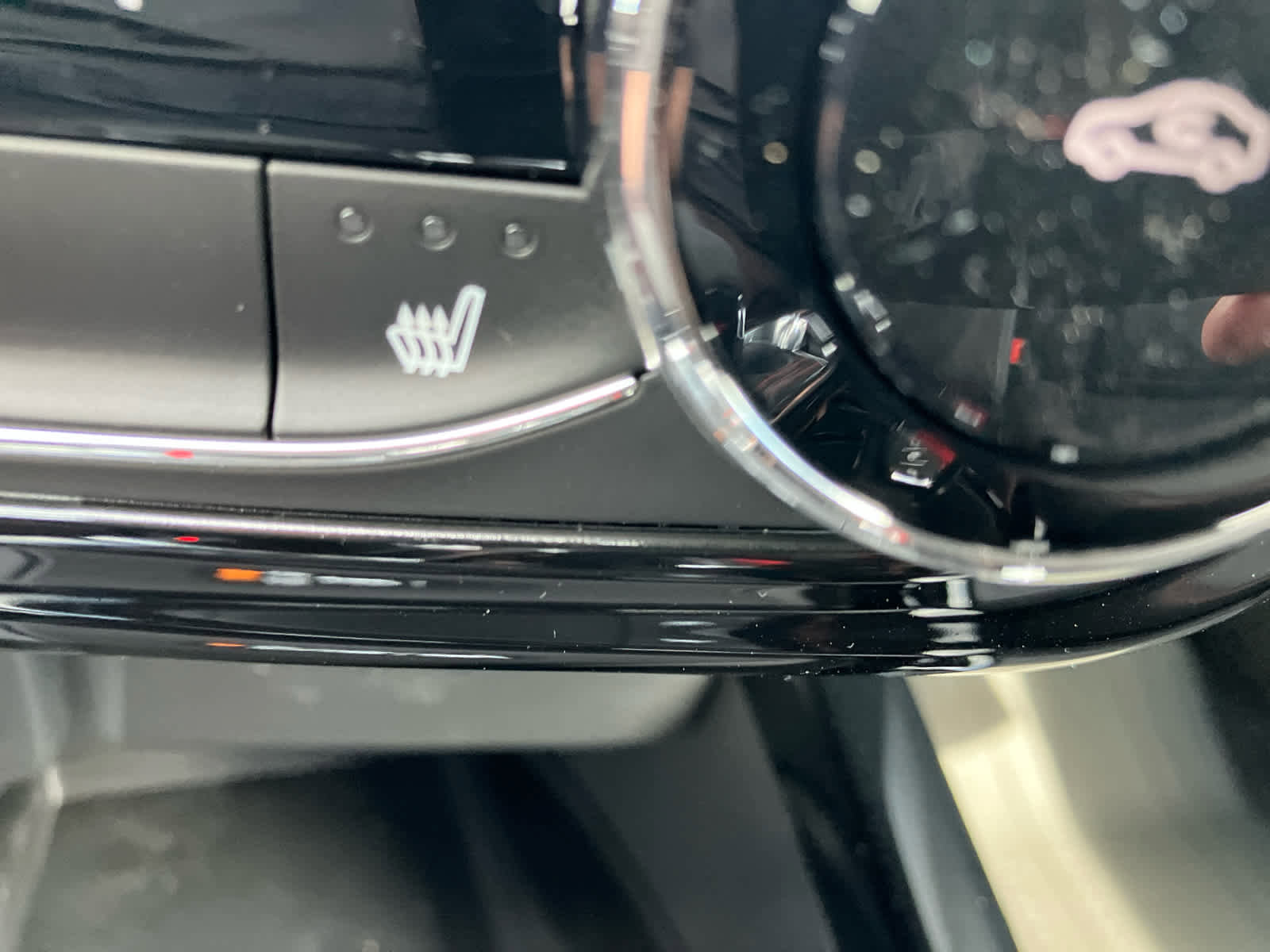 New 2026 Chevrolet Trax RS w/ Sunroof Package image 28