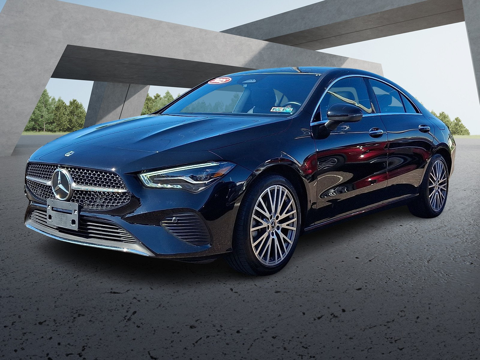 Used 2025 Mercedes-Benz CLA 250 4MATIC image 3