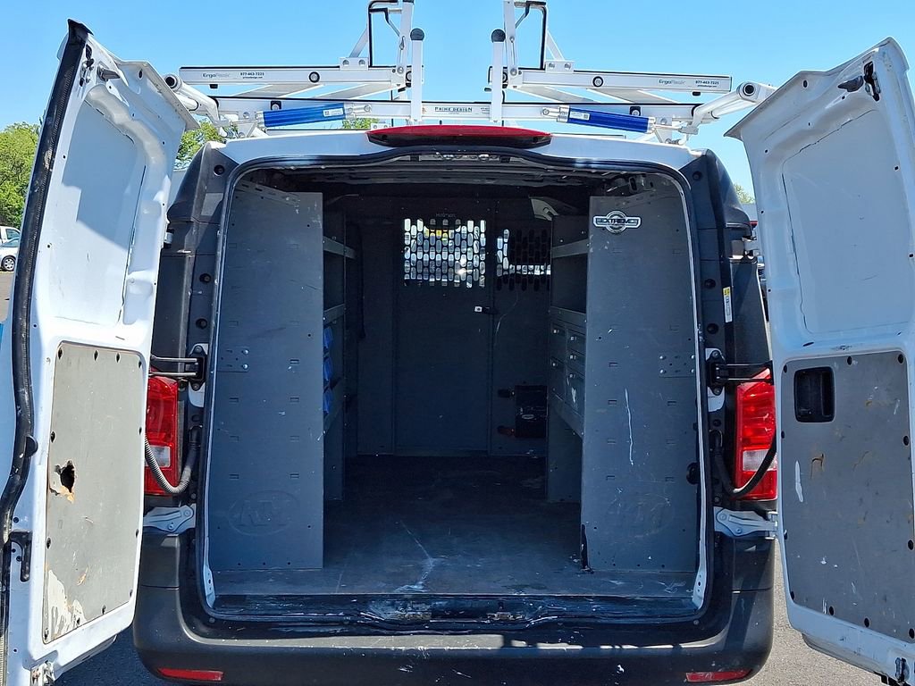 Used 2023 Mercedes-Benz Metris image 29