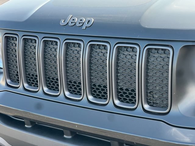 Used 2022 Jeep Renegade Trailhawk AWD/4WD image 40