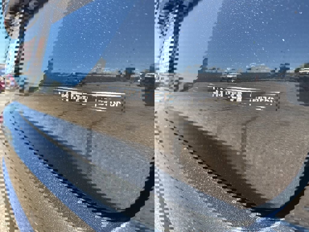 New 2026 Mitsubishi Outlander LE FWD image 9