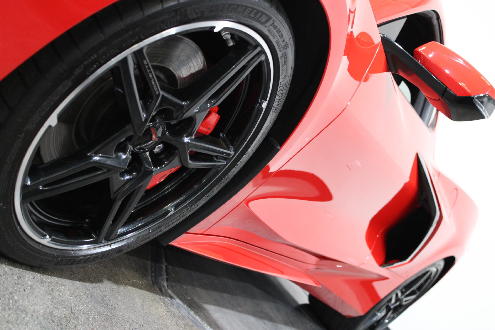 Used 2020 Chevrolet Corvette Stingray Premium Cpe w/ 3LT Preferred Equipment Group RWD image 8
