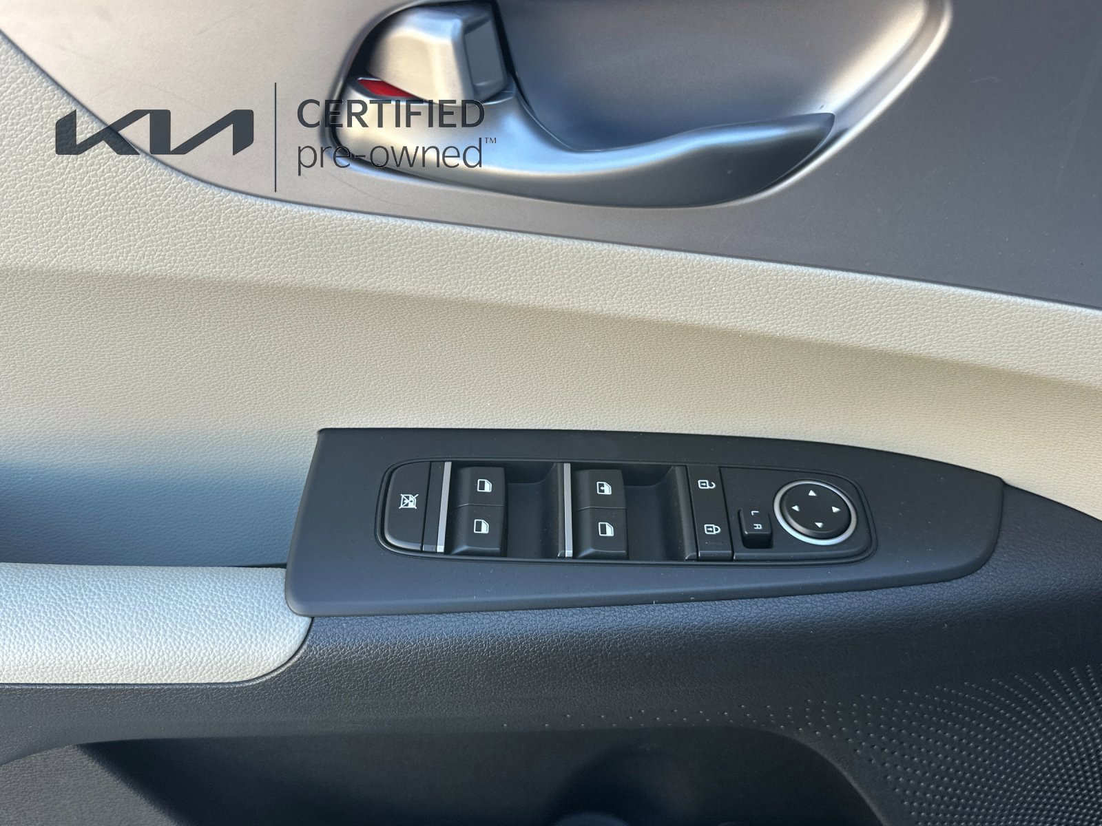 Certified 2023 Kia Forte LXS FWD image 12