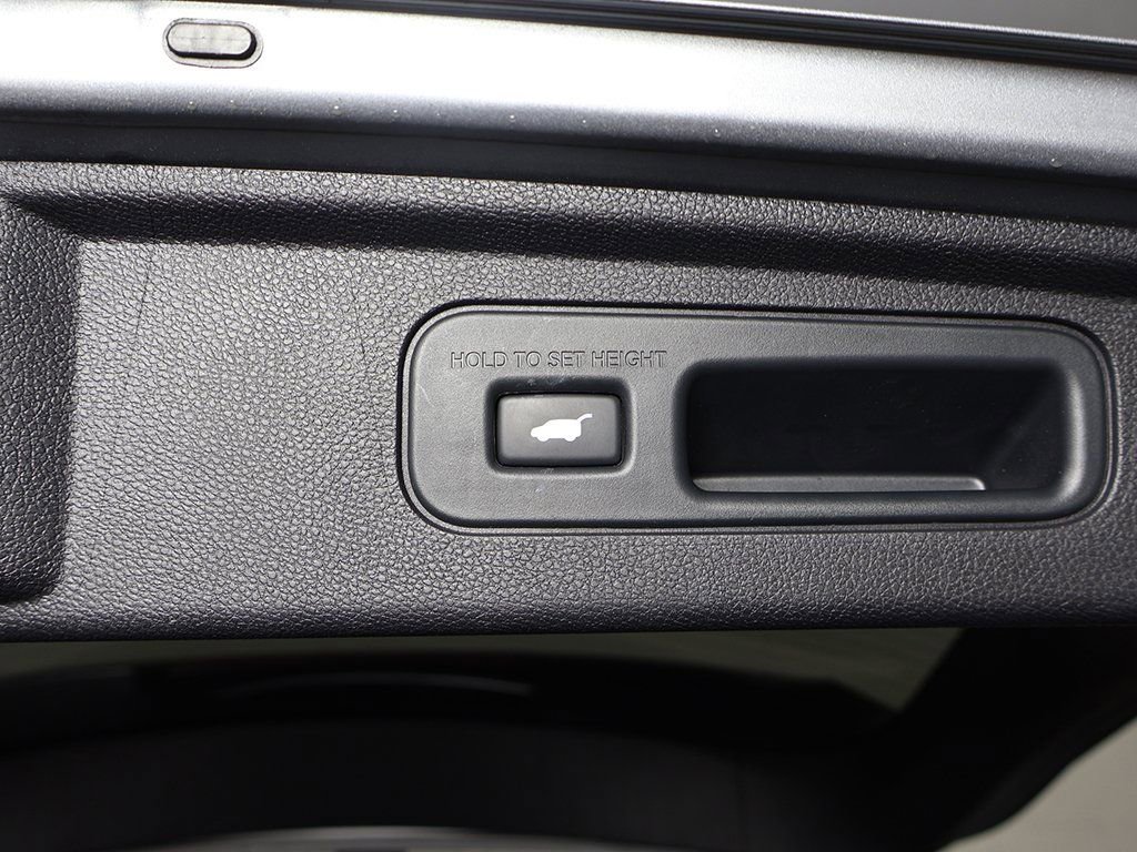 Used 2023 Honda Odyssey EX-L image 21