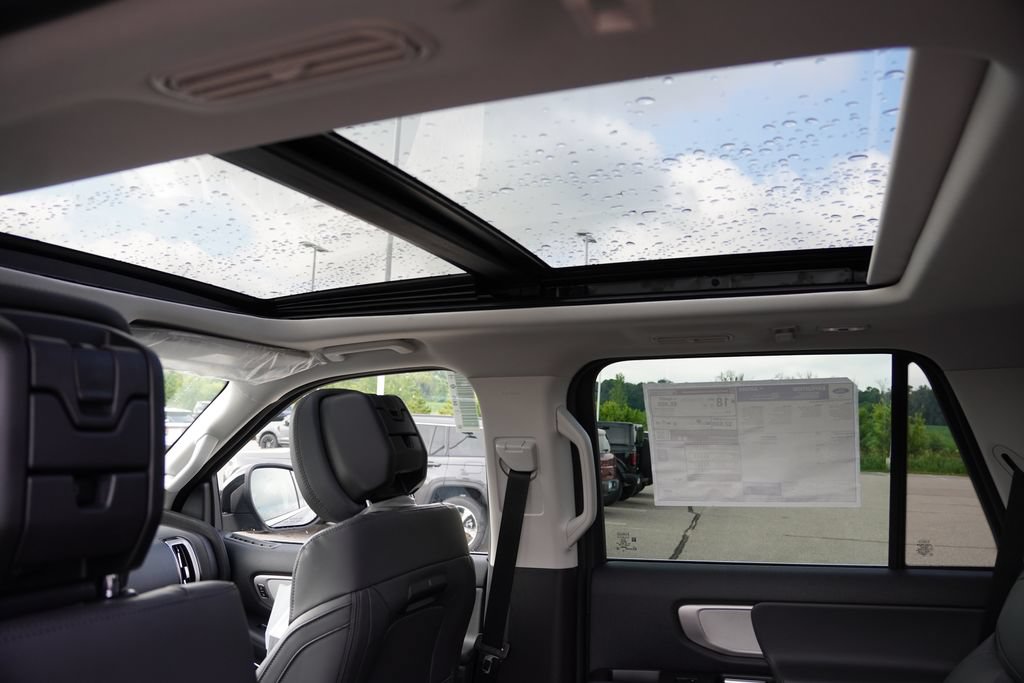 New 2027 Ford Expedition Active AWD/4WD image 14