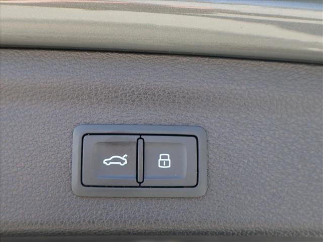 Used 2019 Audi Q3 2.0T Premium Plus image 7