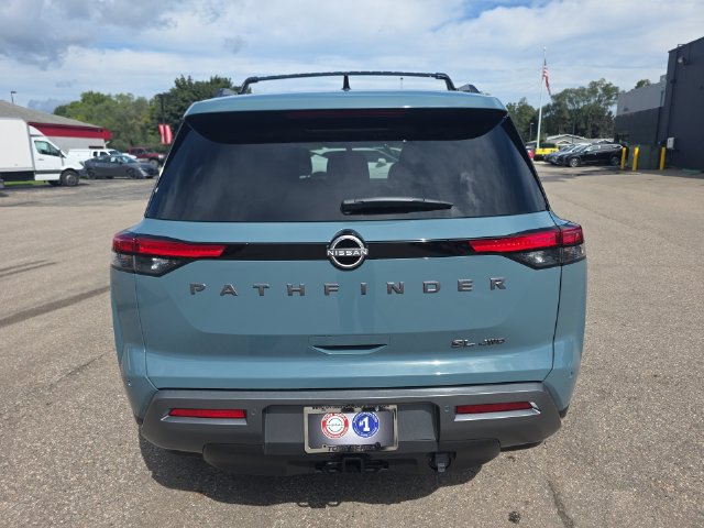 New 2026 Nissan Pathfinder SL w/ SL Premium Package AWD/4WD image 25