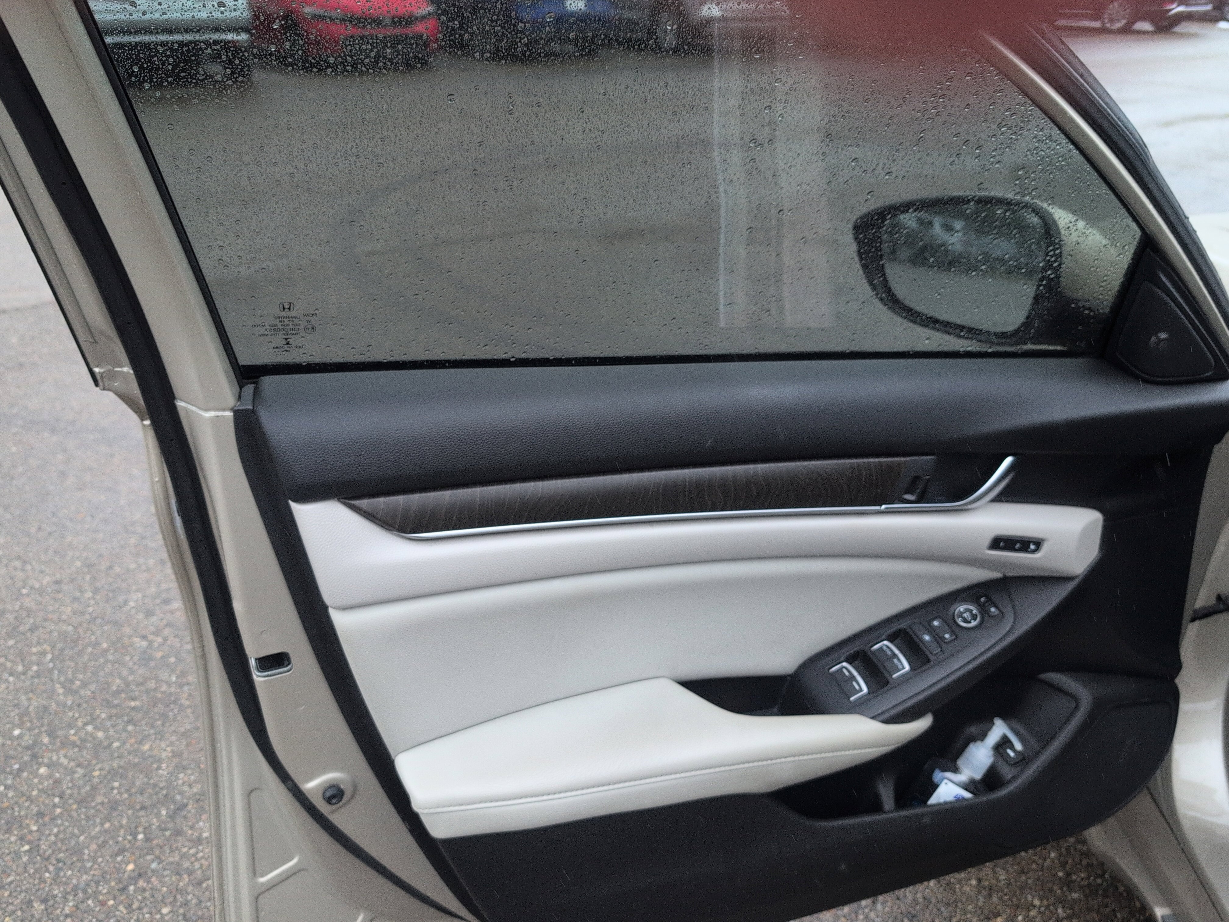 Used 2018 Honda Accord EX-L image 6