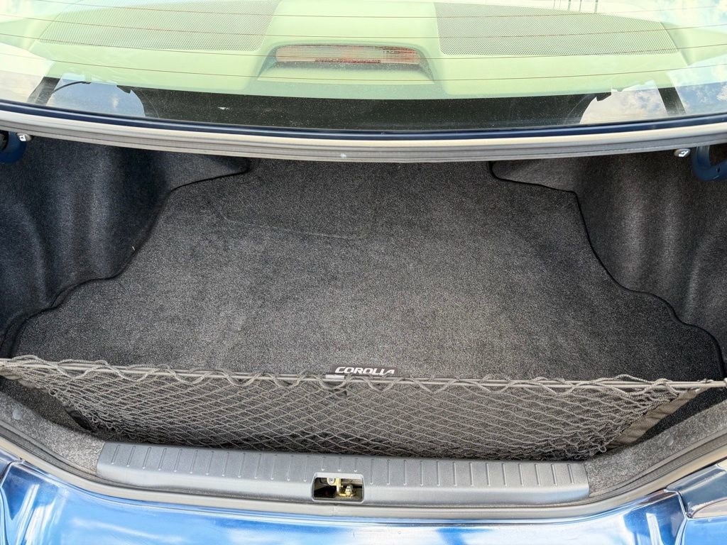 Used 2005 Toyota Corolla CE FWD image 8