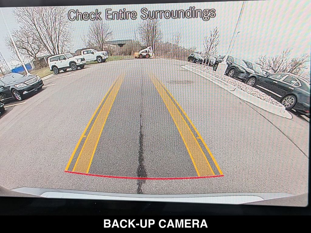 Used 2022 Mercedes-Benz GLB 250 4MATIC image 23