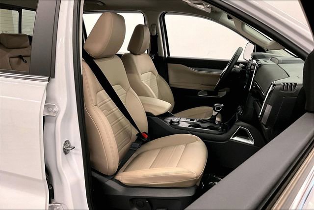 Used 2025 Ford Ranger Lariat w/ FX4 Off-Road Package image 8