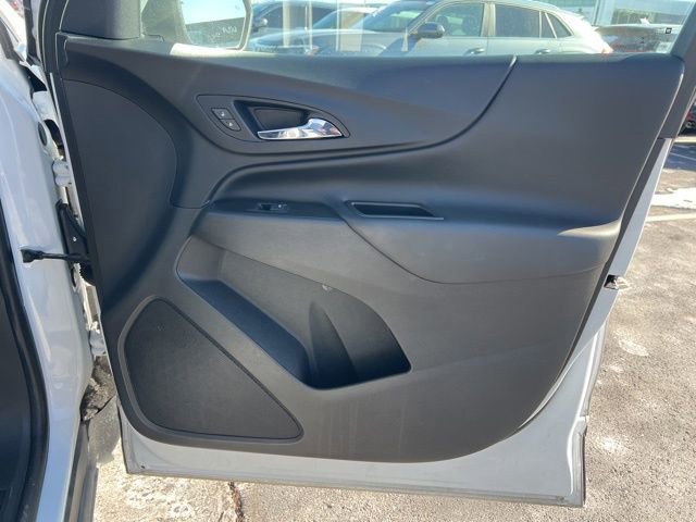 Used 2021 Chevrolet Equinox LT image 33