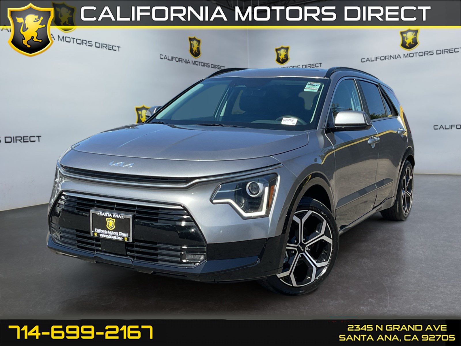 Used 2025 Kia Niro EX Touring FWD image 1