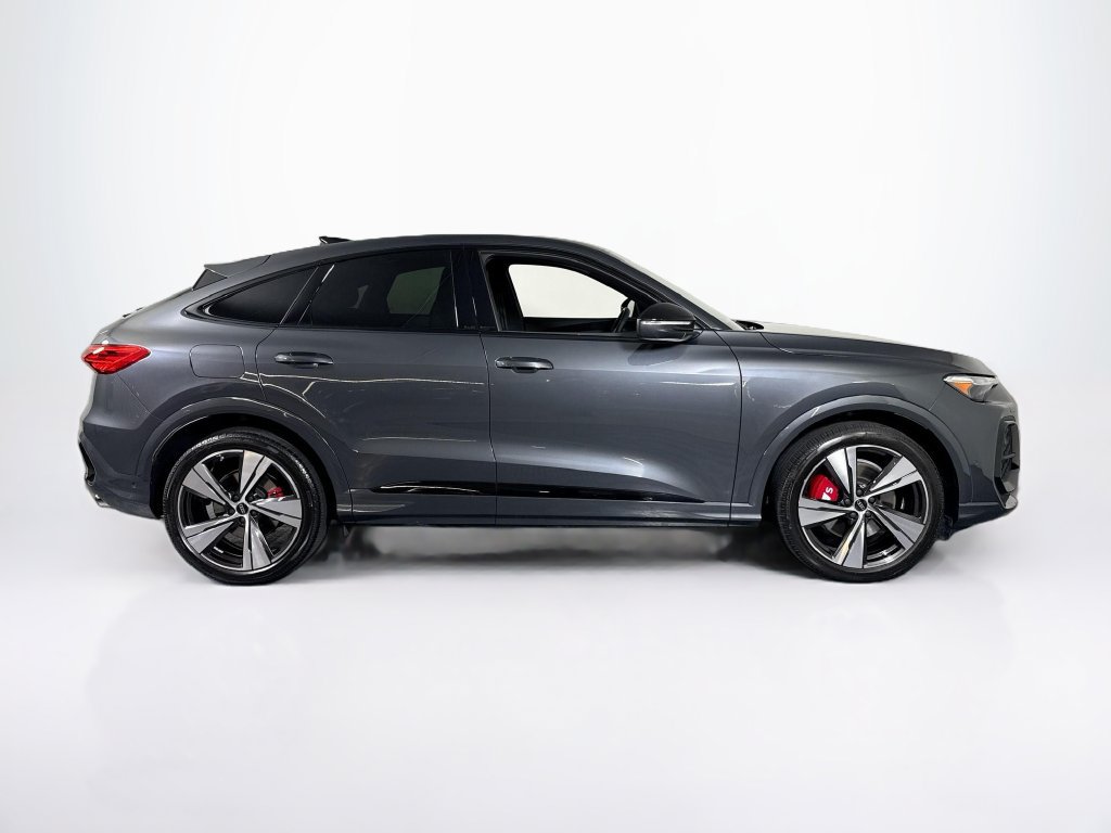 Used 2025 Audi SQ5 Premium Plus AWD/4WD image 6