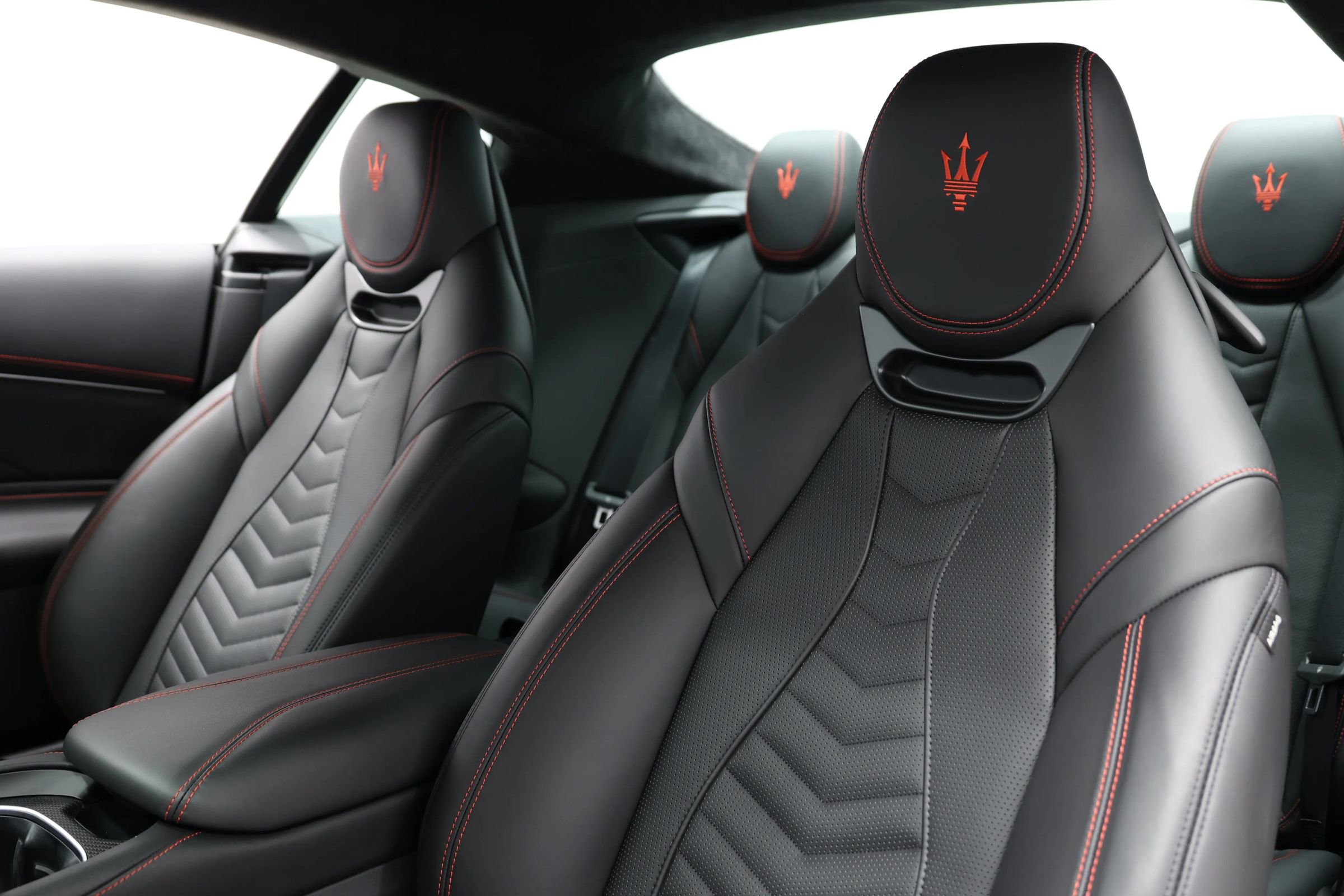 Used 2024 Maserati GranTurismo Trofeo image 19