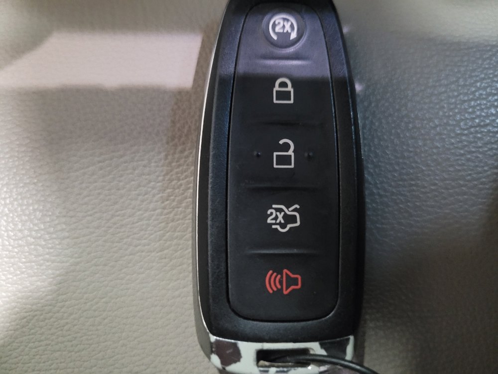 Used 2019 Ford Escape SEL AWD/4WD image 32