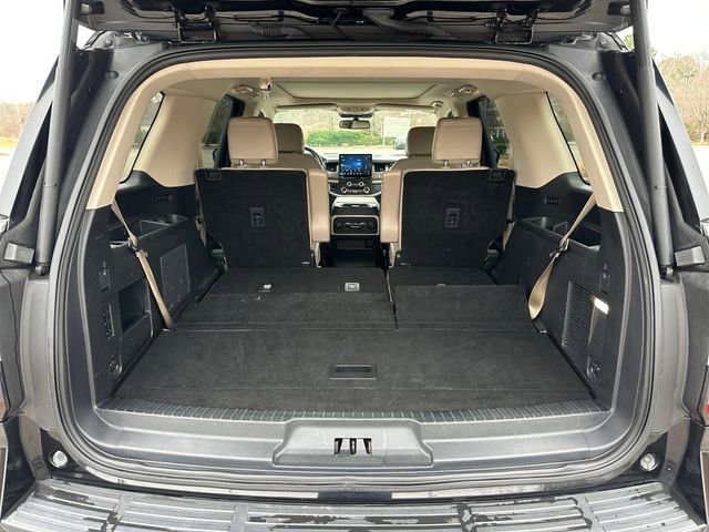 Used 2024 Ford Expedition Limited image 30