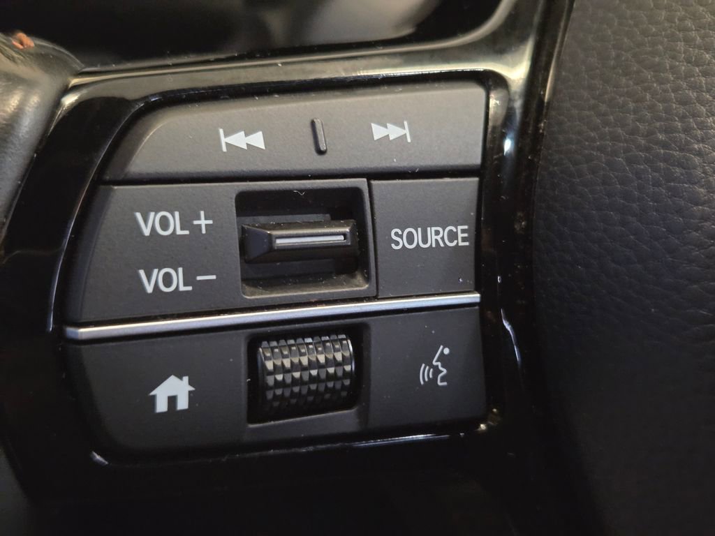 Certified 2025 Honda HR-V Sport image 29