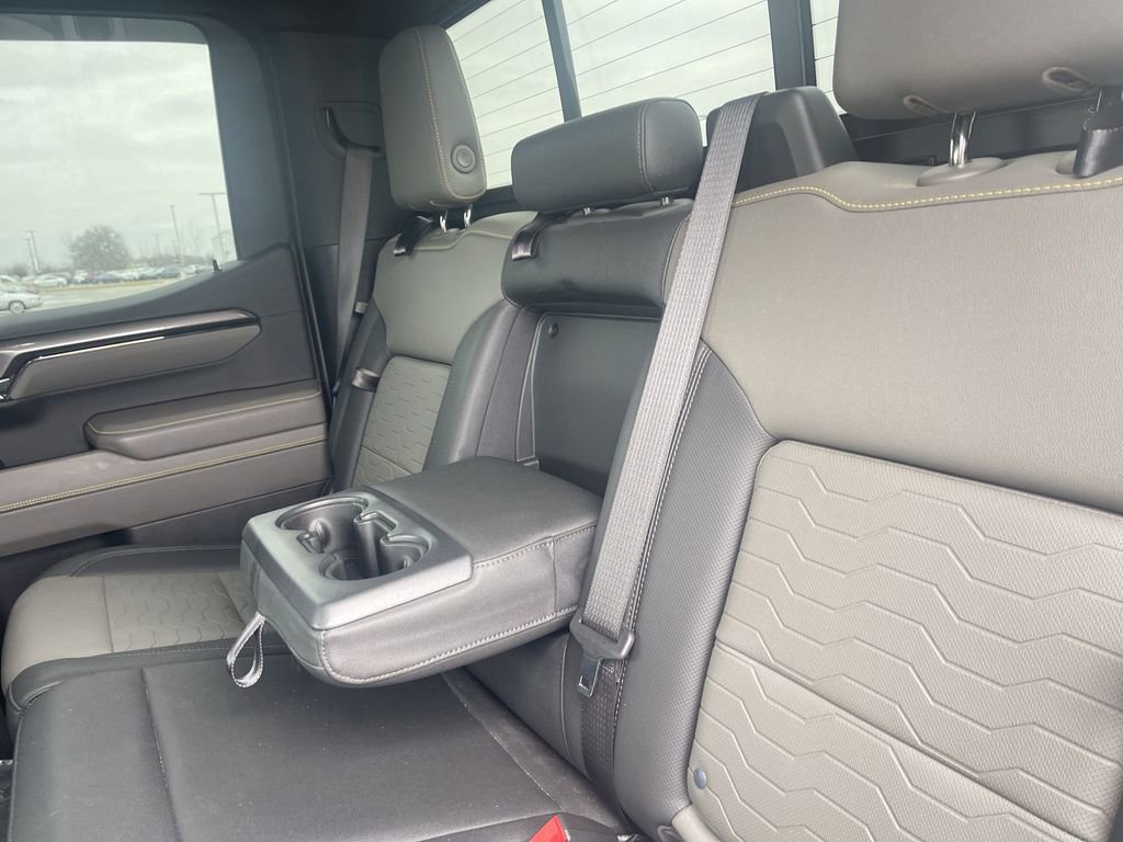 Used 2022 Chevrolet Silverado 1500 ZR2 w/ Technology Package image 39