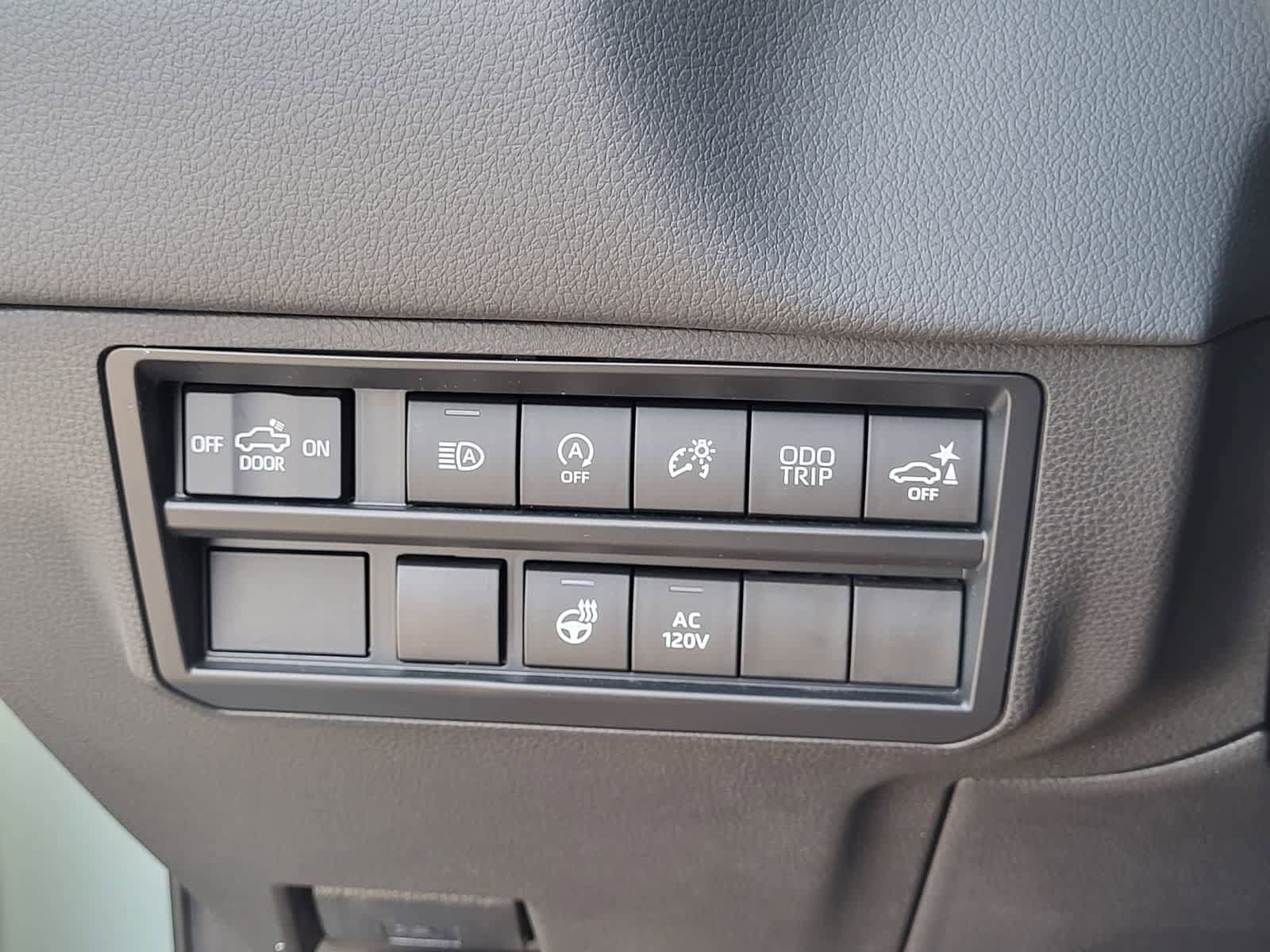 Used 2023 Toyota Tundra Limited w/ TRD Off-Road Package AWD/4WD image 17