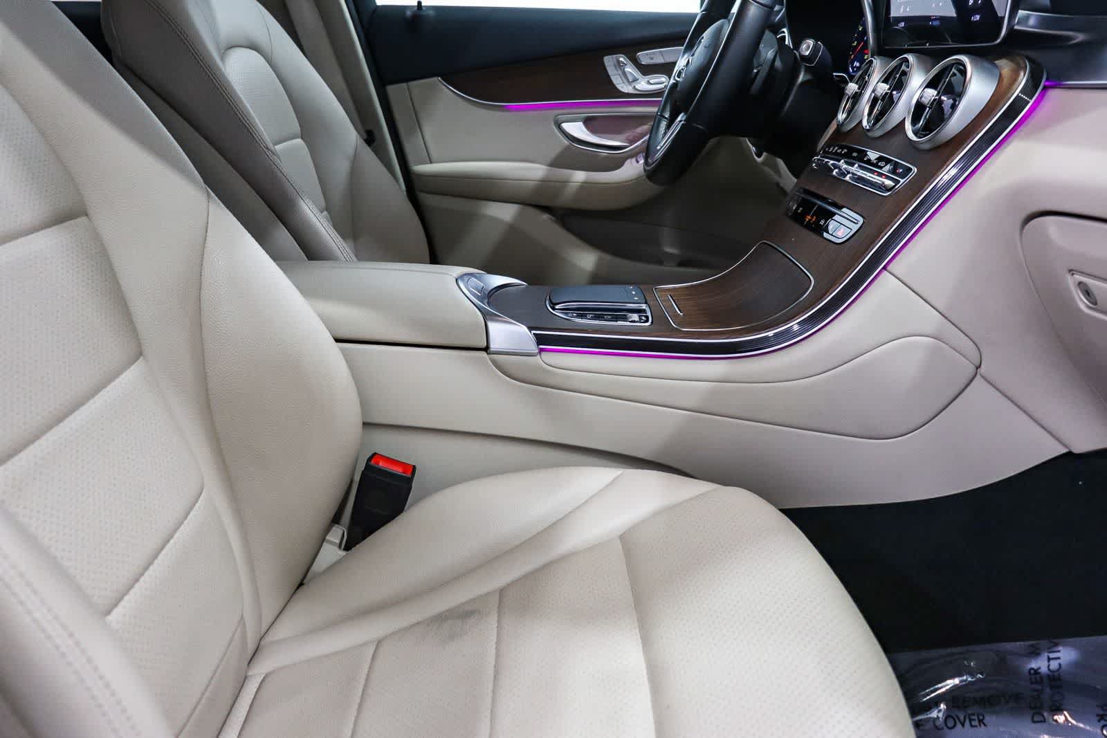 Certified 2022 Mercedes-Benz GLC 300 image 16