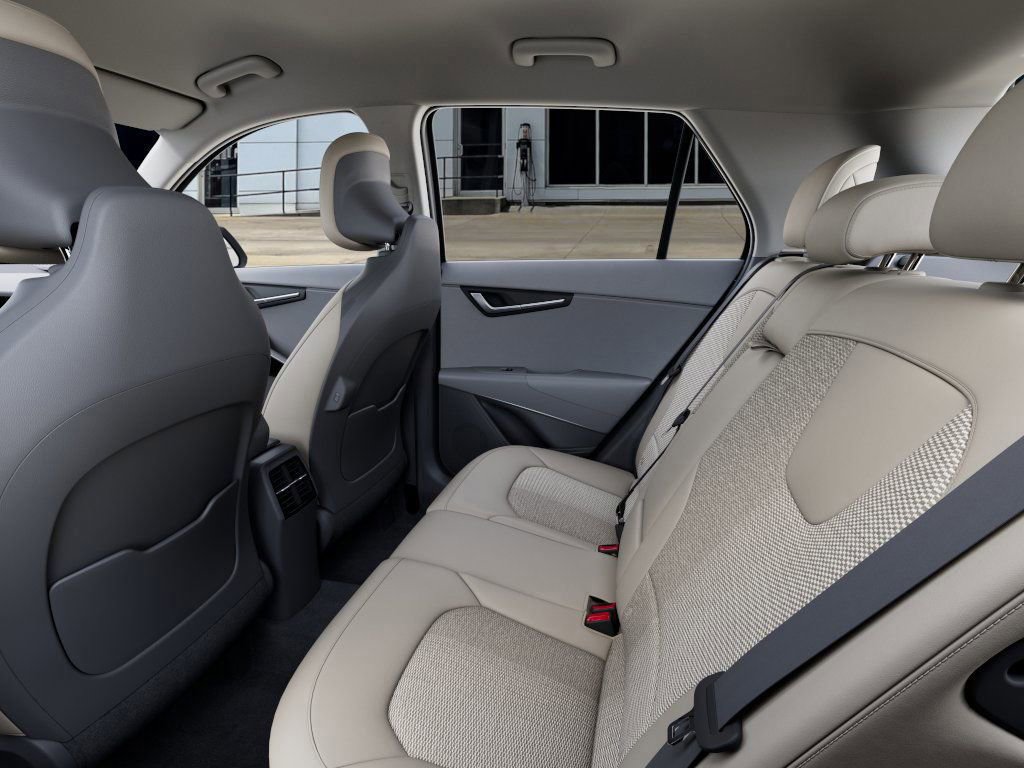 New 2026 Kia Niro EX image 18