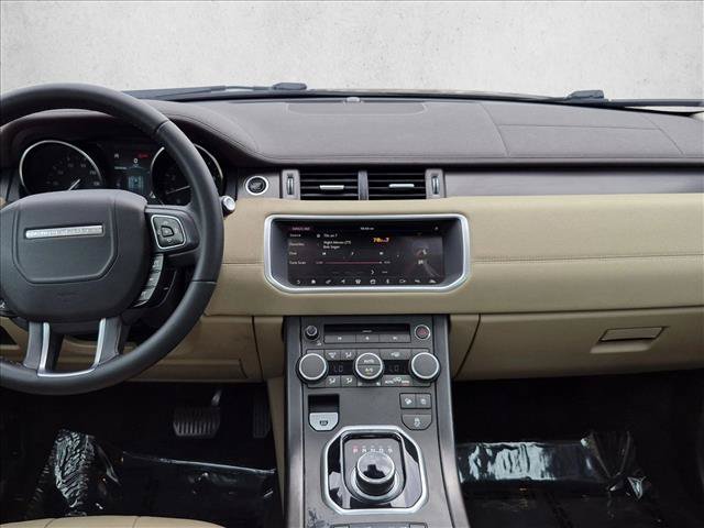 Used 2019 Land Rover Range Rover Evoque SE Premium AWD/4WD image 18