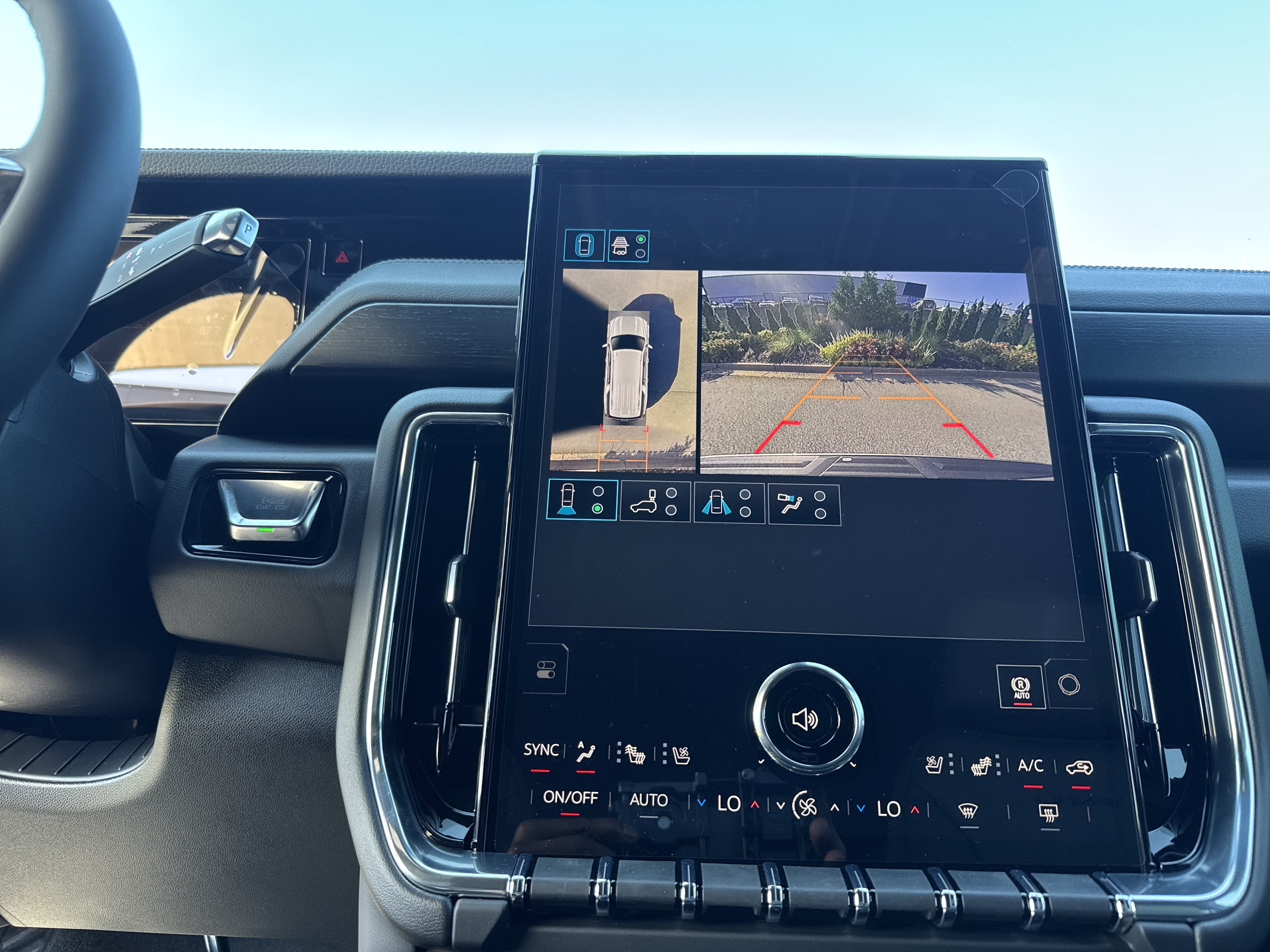 New 2026 GMC Yukon XL Denali w/ Sun & Power Step Package AWD/4WD image 26