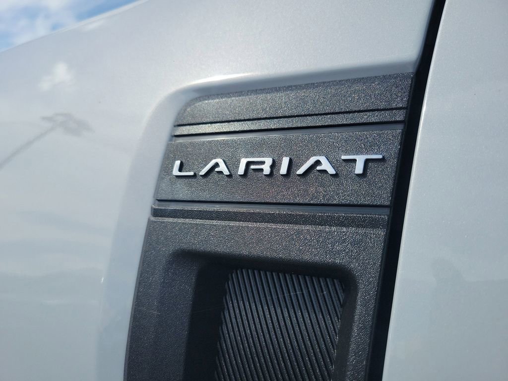 New 2026 Ford Maverick Lariat image 9