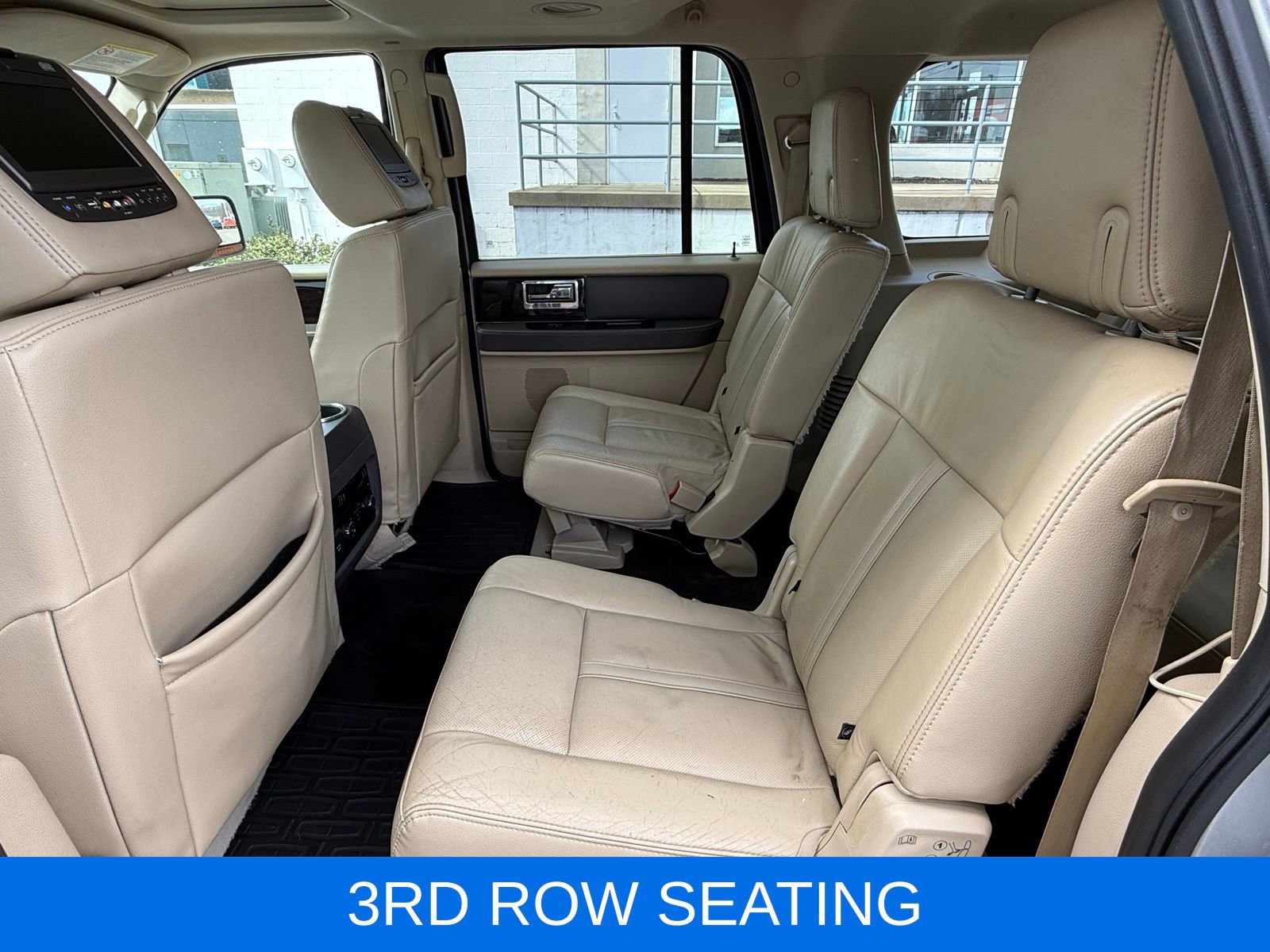 Used 2015 Lincoln Navigator L 4WD w/ Equipment Group 101A Reserve image 23