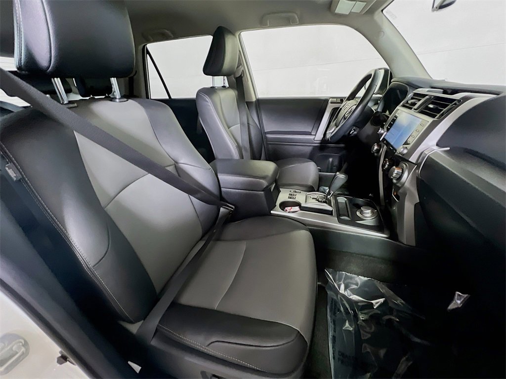 Certified 2024 Toyota 4Runner SR5 Premium image 24