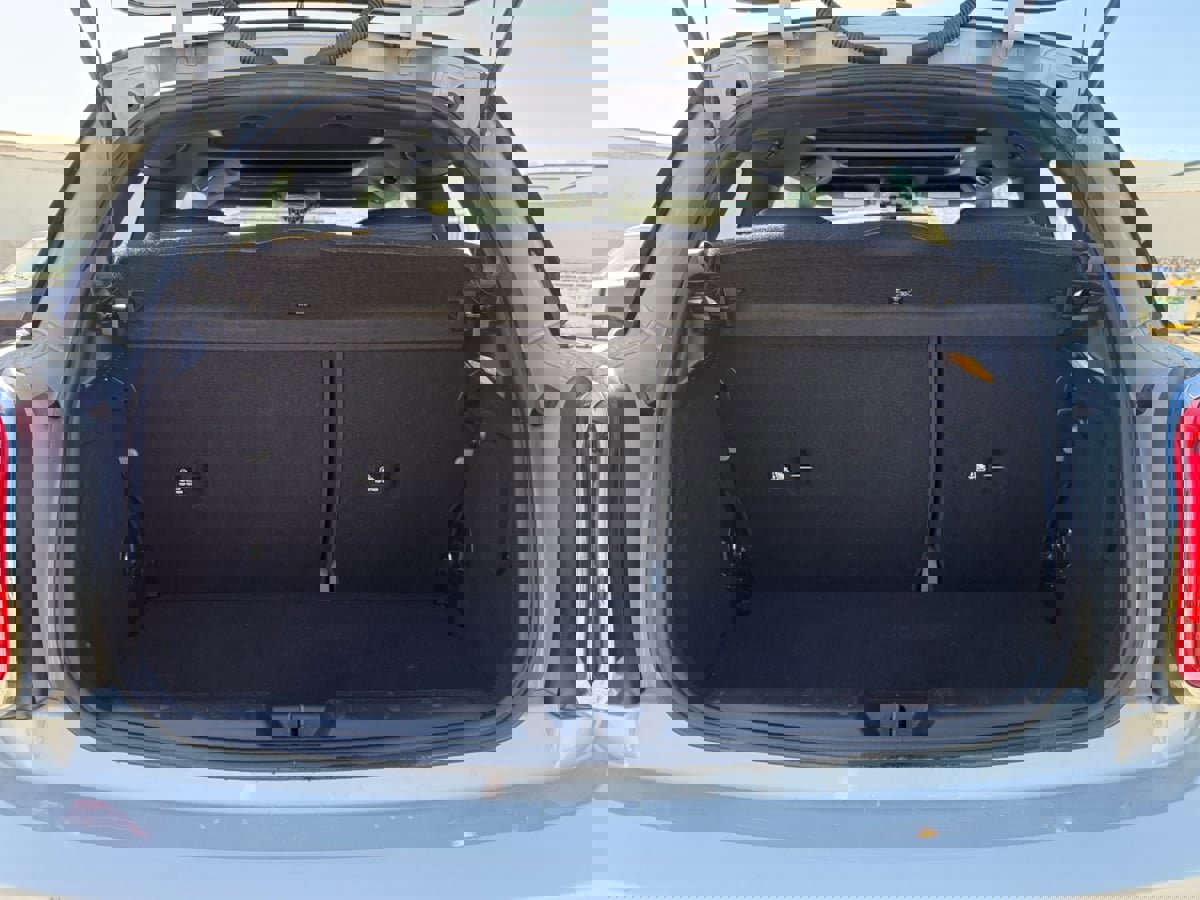 Used 2023 MINI Cooper S image 19