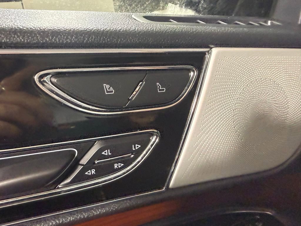 Certified 2023 Lincoln Navigator Reserve image 28