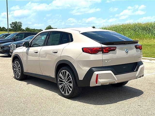 New 2026 BMW X2 xDrive28i w/ Technology Package AWD/4WD image 35