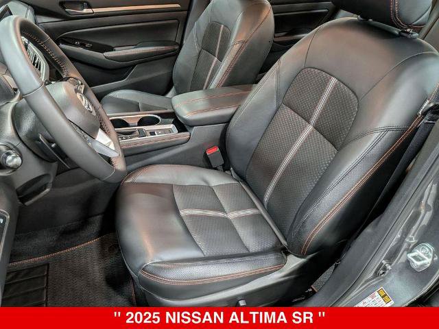 Certified 2025 Nissan Altima 2.5 SR AWD/4WD image 14