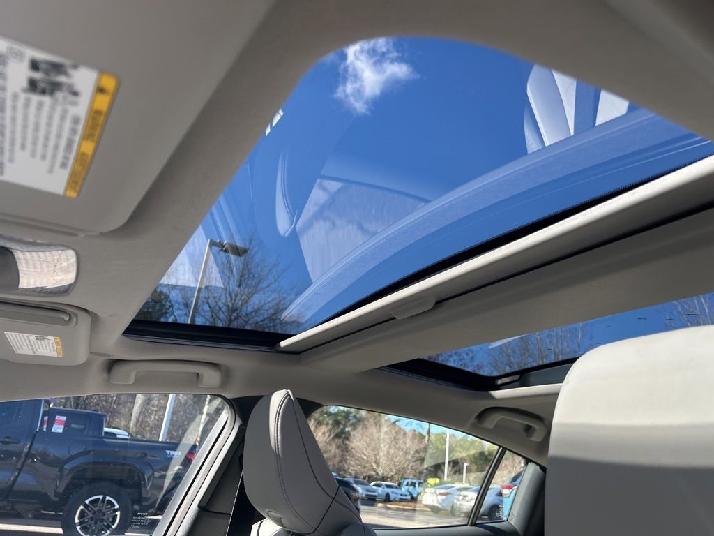 New 2026 Toyota Prius Limited image 5