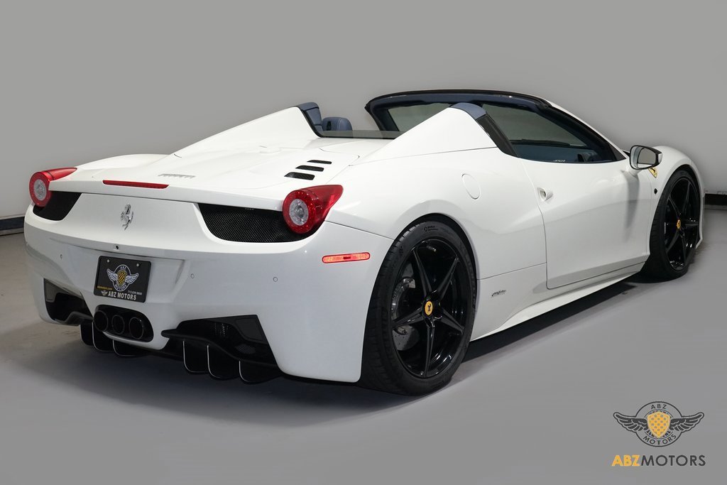 Used 2015 Ferrari 458 Spider image 7