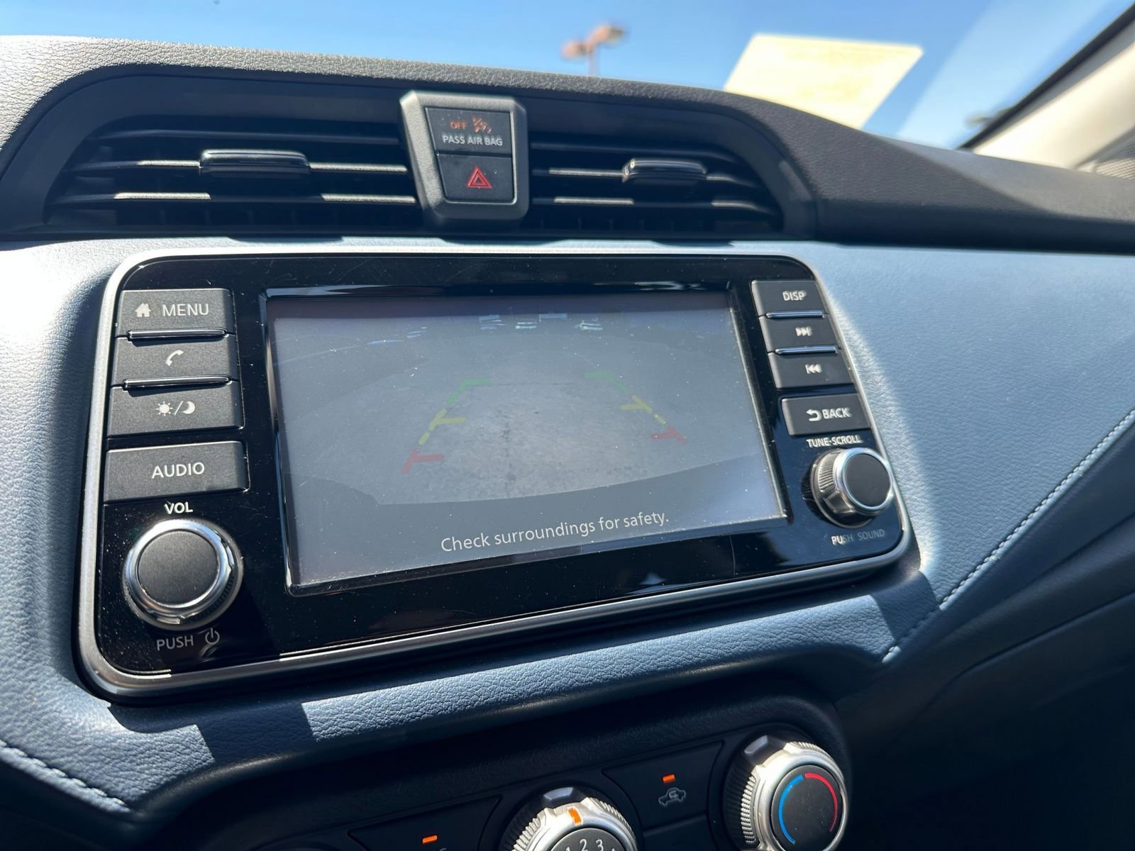 Used 2025 Nissan Versa SV FWD image 23