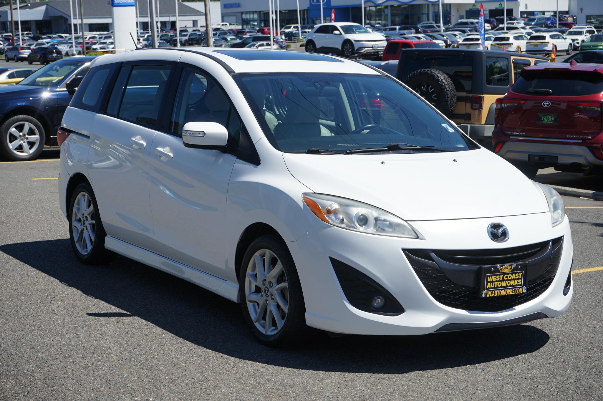 Used 2015 MAZDA MAZDA5 Grand Touring FWD image 7