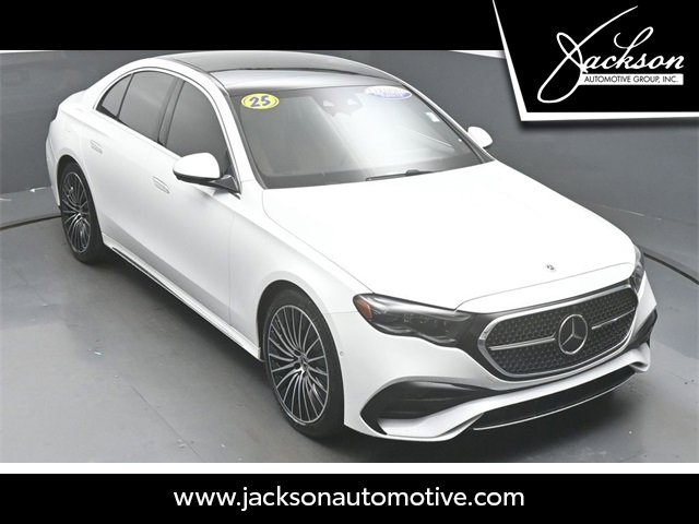 Used 2025 Mercedes-Benz E 350 Sedan image 43